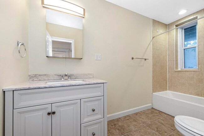 Foto del edificio - 46 Brackett St