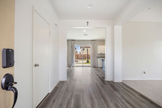 Foto del edificio - 3702 Mt San Gorgonia Ave