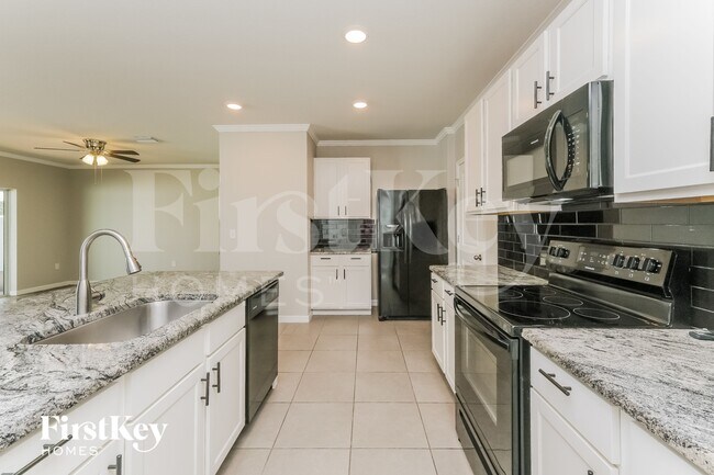 Foto del edificio - 10303 Geese Trail Cir