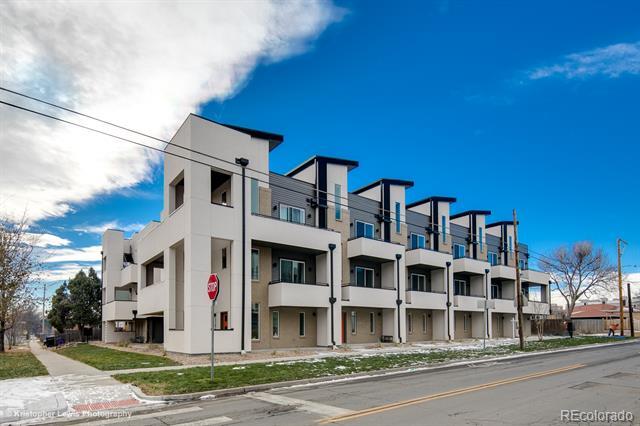 Building Photo - 3312 W 17th Ave