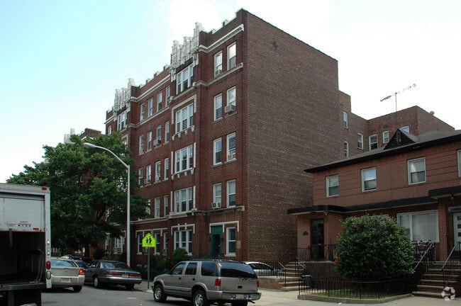 Building Photo - The Renaissance