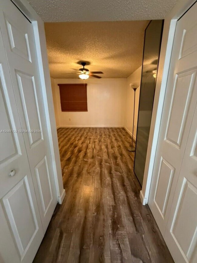 Building Photo - 4746 NW 97th Pl