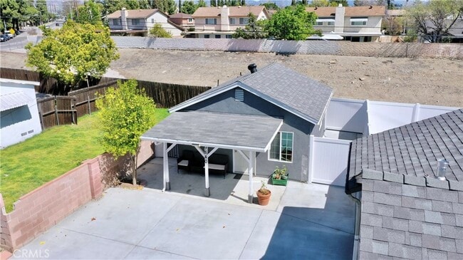 Foto del edificio - 9840 Natick Ave