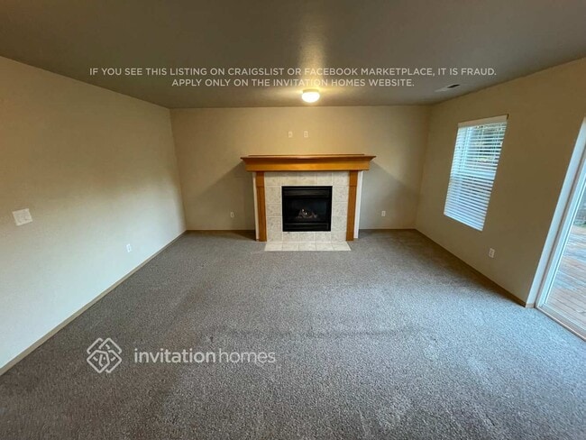 Building Photo - 15216 35th Dr SE