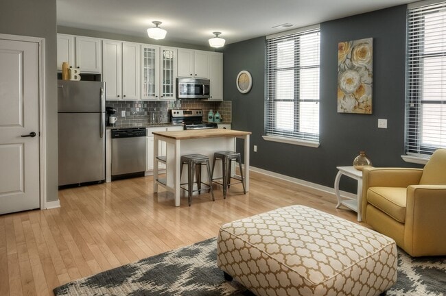 Interior Photo - The Barker — Downtown Omaha at Your Doorstep