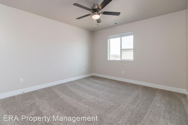 Building Photo - 3 br, 2.5 bath House - 2890 W 220 N