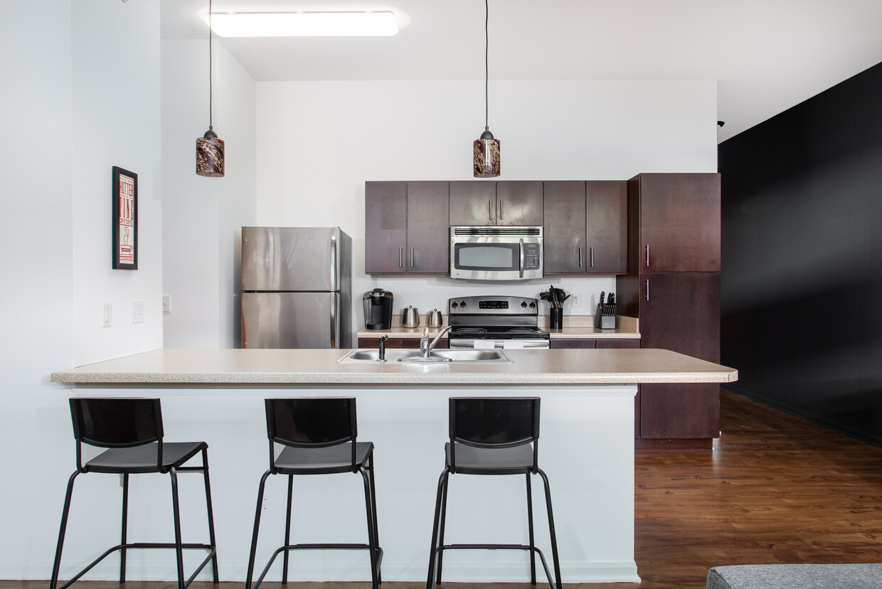 Cocina estilo loft... - West Town Lofts