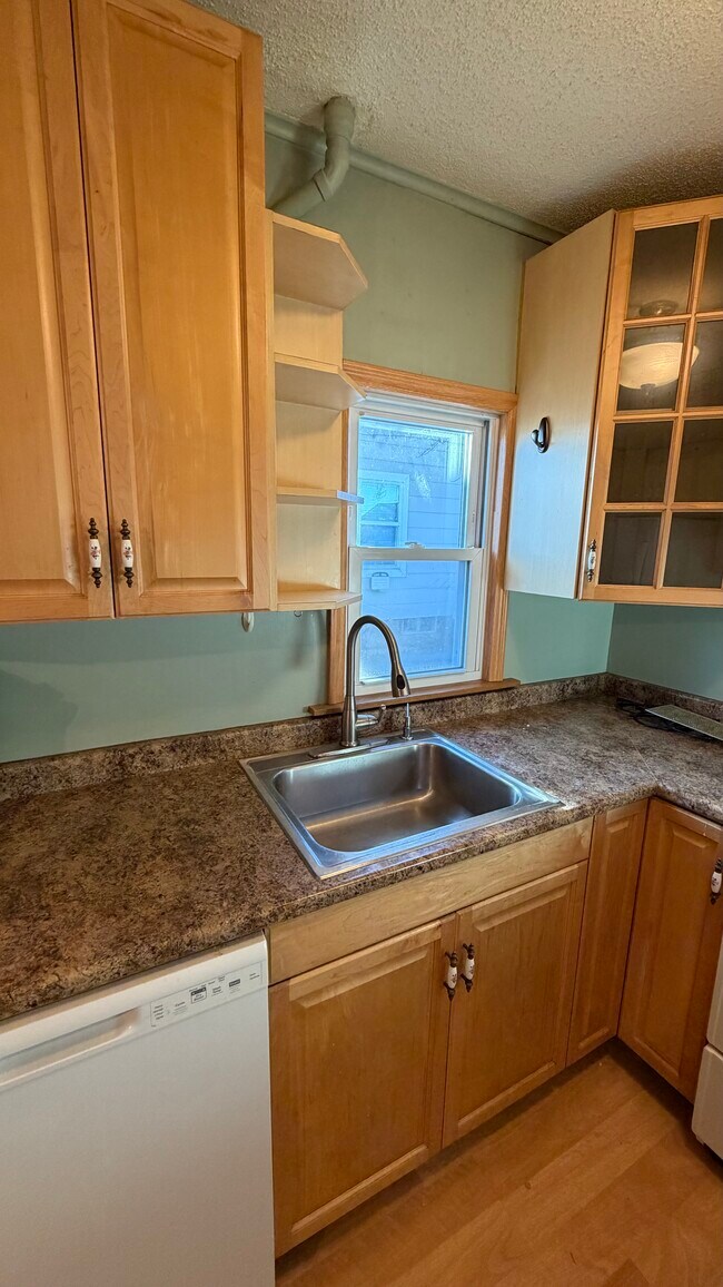 Foto del edificio - 119 7th Ave NE