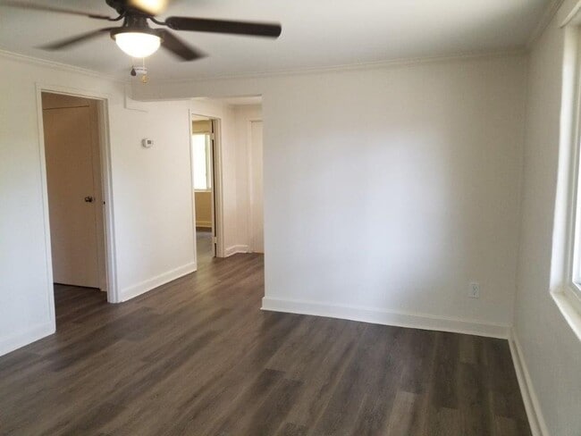 Building Photo - 1911 Peachtree St