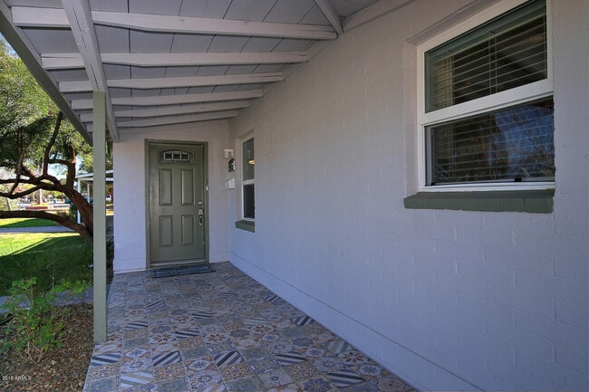 Building Photo - 2235 E Mitchell Dr