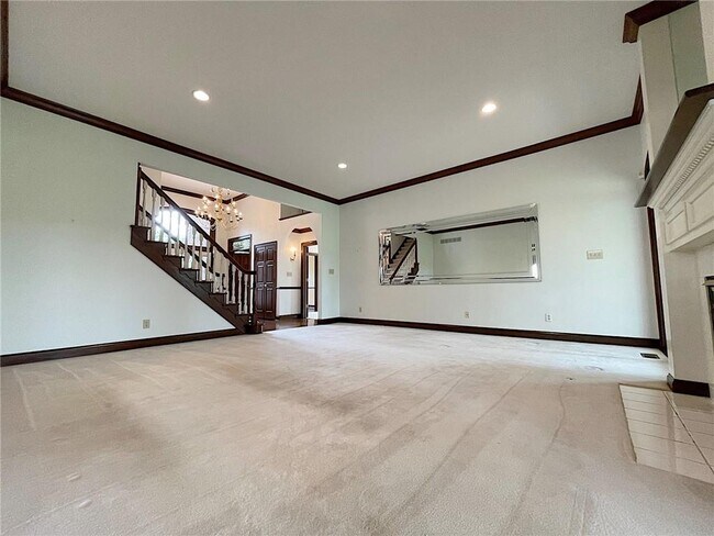 Building Photo - 6532 Shamel Dr