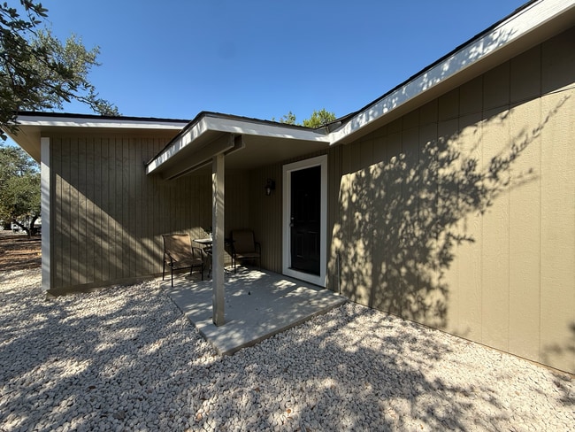 Building Photo - 1005 Horizon Park Blvd