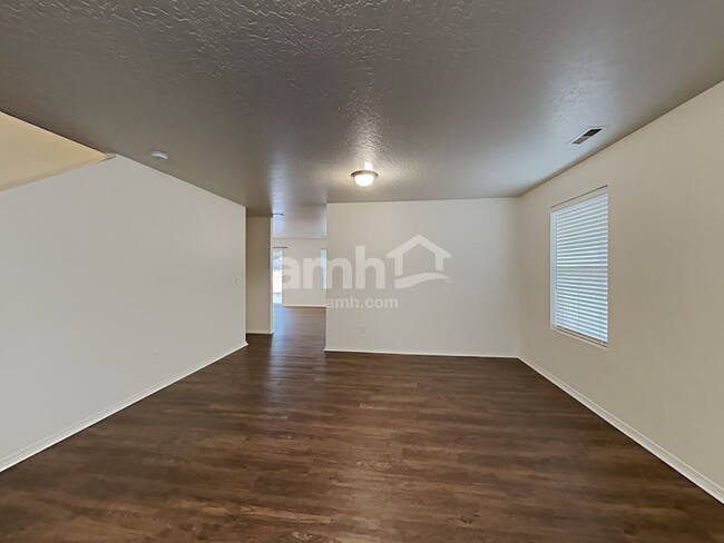 Building Photo - 2646 N Kristy Avenue