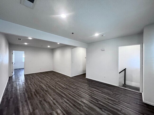 Foto del edificio - 1808-1810 Gold Ave SE