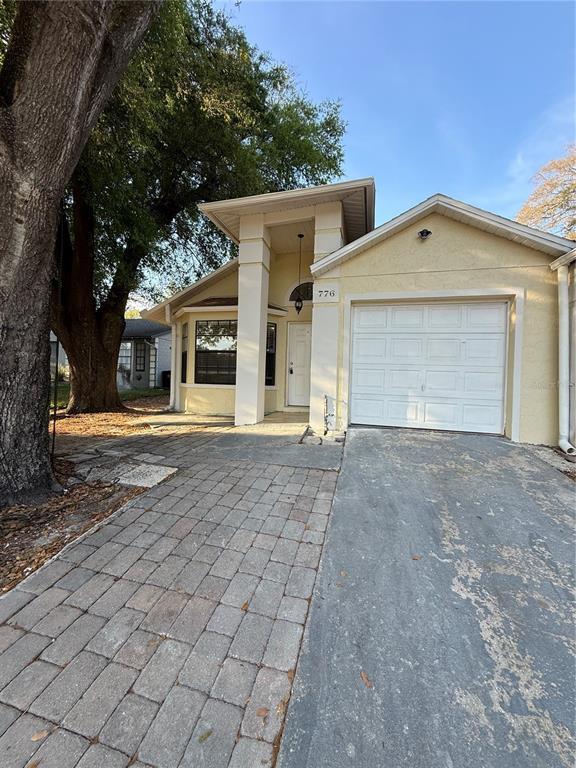 Foto del edificio - 776 Wolf Creek Ct