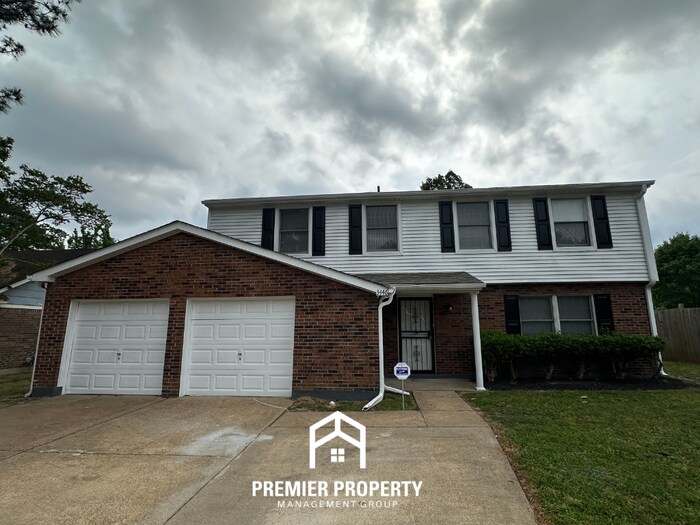NEWLY RENOVATED Bartlett 4BR | 2,000+ SQ FT, Tile Floors & 2-Car Garage - NEWLY RENOVATED Bartlett 4BR | 2,000+ SQ FT, Tile Floors & 2-Car Garage
