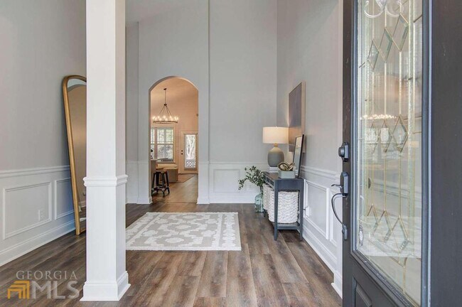 Building Photo - 3822 Carriage House Dr