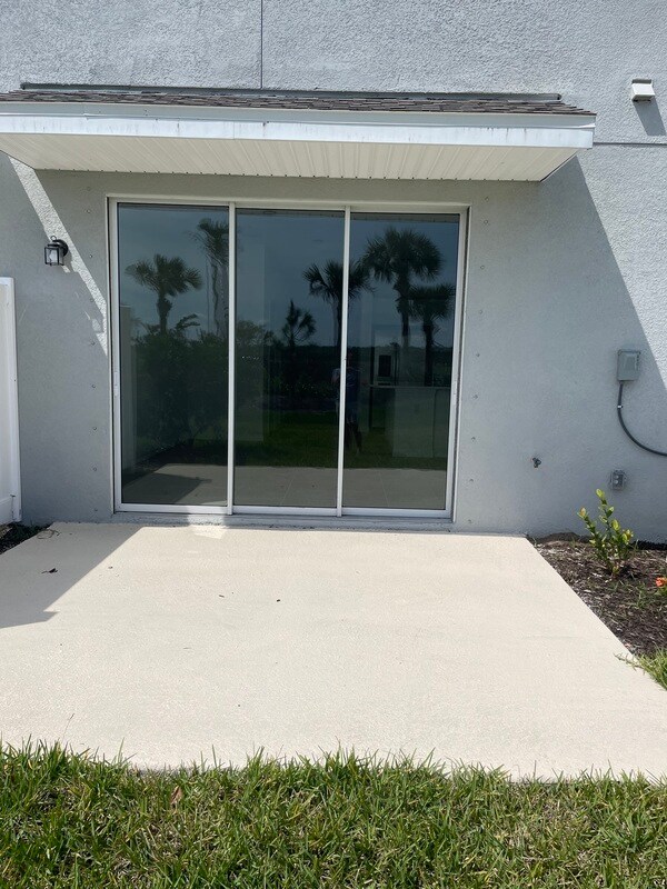 Foto del edificio - 8596 Lunar Skye St