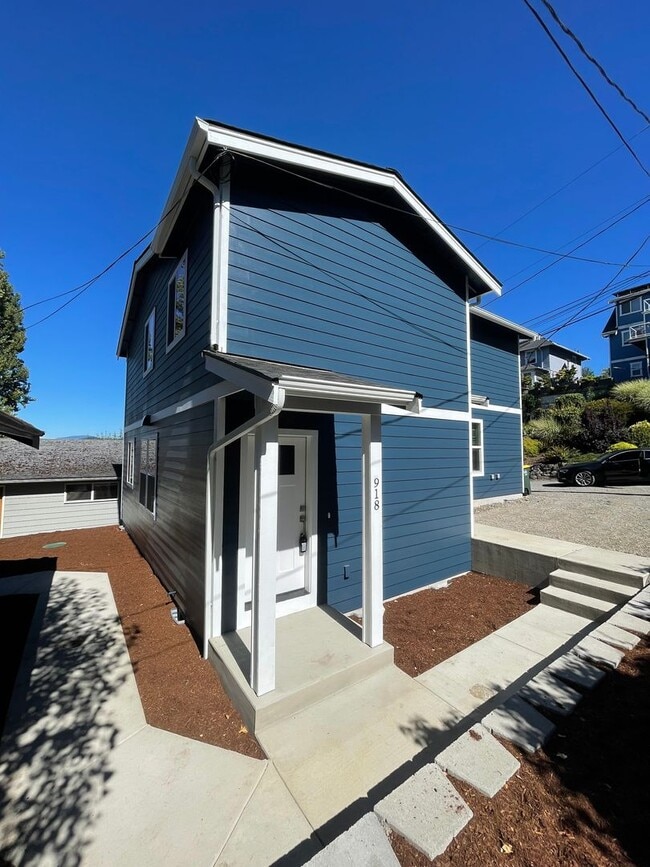 Building Photo - 922 Billy Frank Jr. St