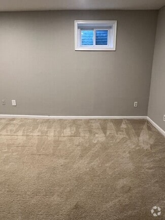 Building Photo - 18509 Grackle Way