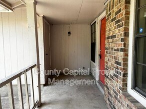 Building Photo - 1102 Hickory Grove Dr