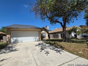 Foto del edificio - 7123 Fallen Trail Dr