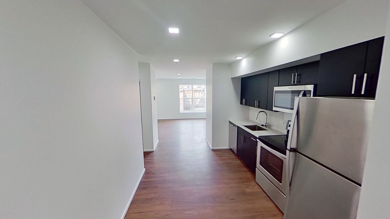 Photo - 9 E. Mount Royal Apartments