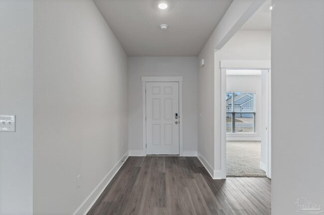 Building Photo - 6616 Forest Bay Ave