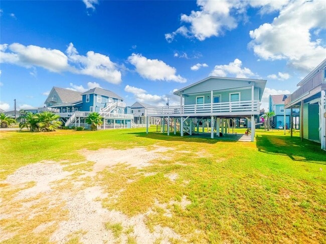 Building Photo - 13106 Coronado Dr
