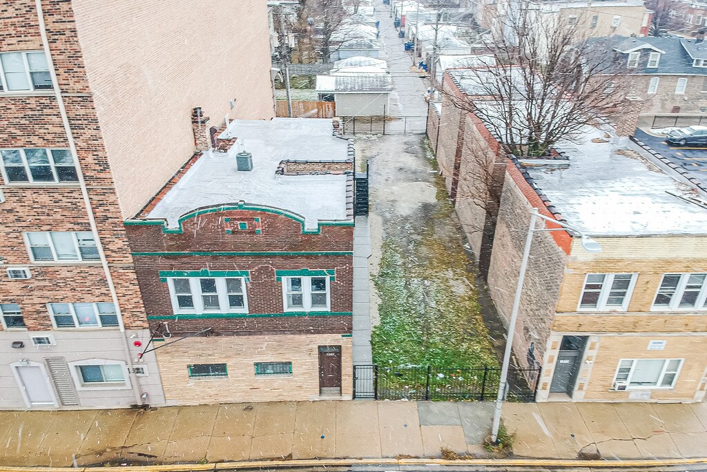 Primary Photo - 1907 S Cicero Ave