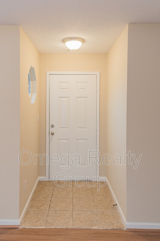 Building Photo - 595 McDonald Dr