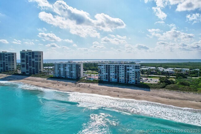 Building Photo - 9400 S Ocean Dr