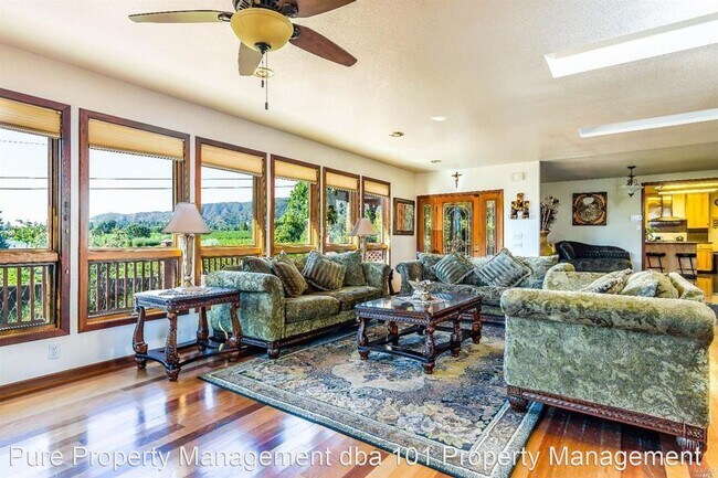 Building Photo - 3 br, 2 bath House - 2891 Old River Road