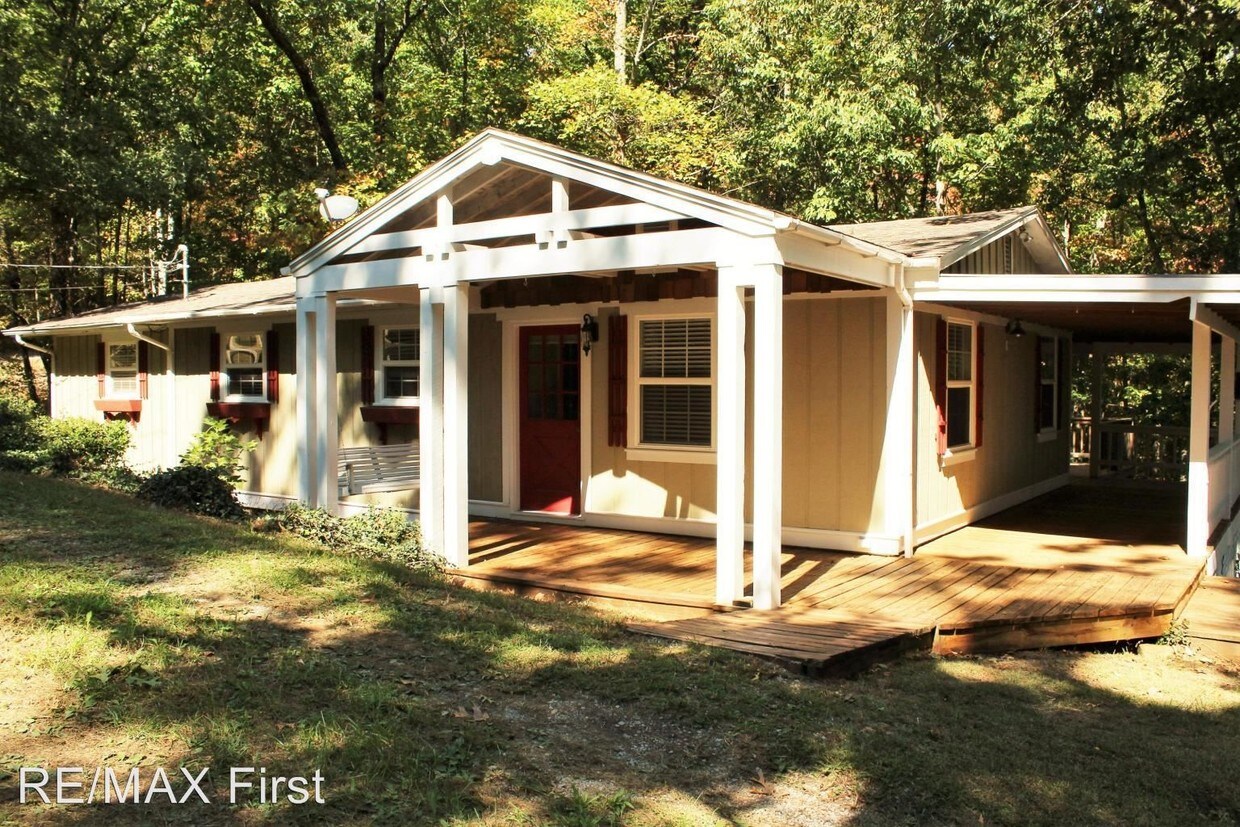 Primary Photo - 2 br, 2 bath House - 203 Tall Pine Circle