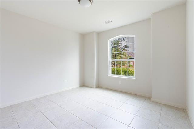 Foto del edificio - 418 Winchester Dr