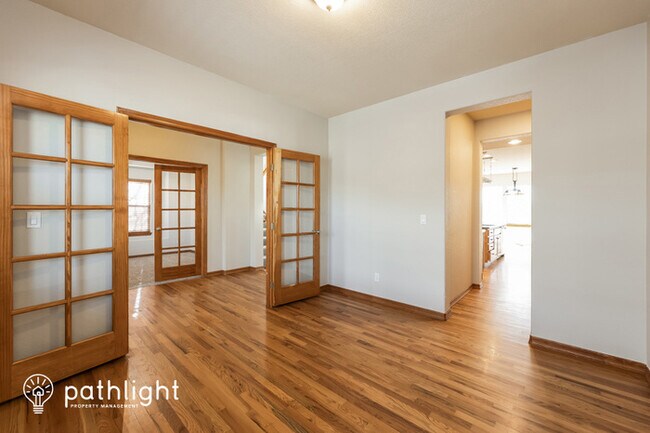 Foto del edificio - 7620 Chancellor Dr, Colorado Springs, CO, ...