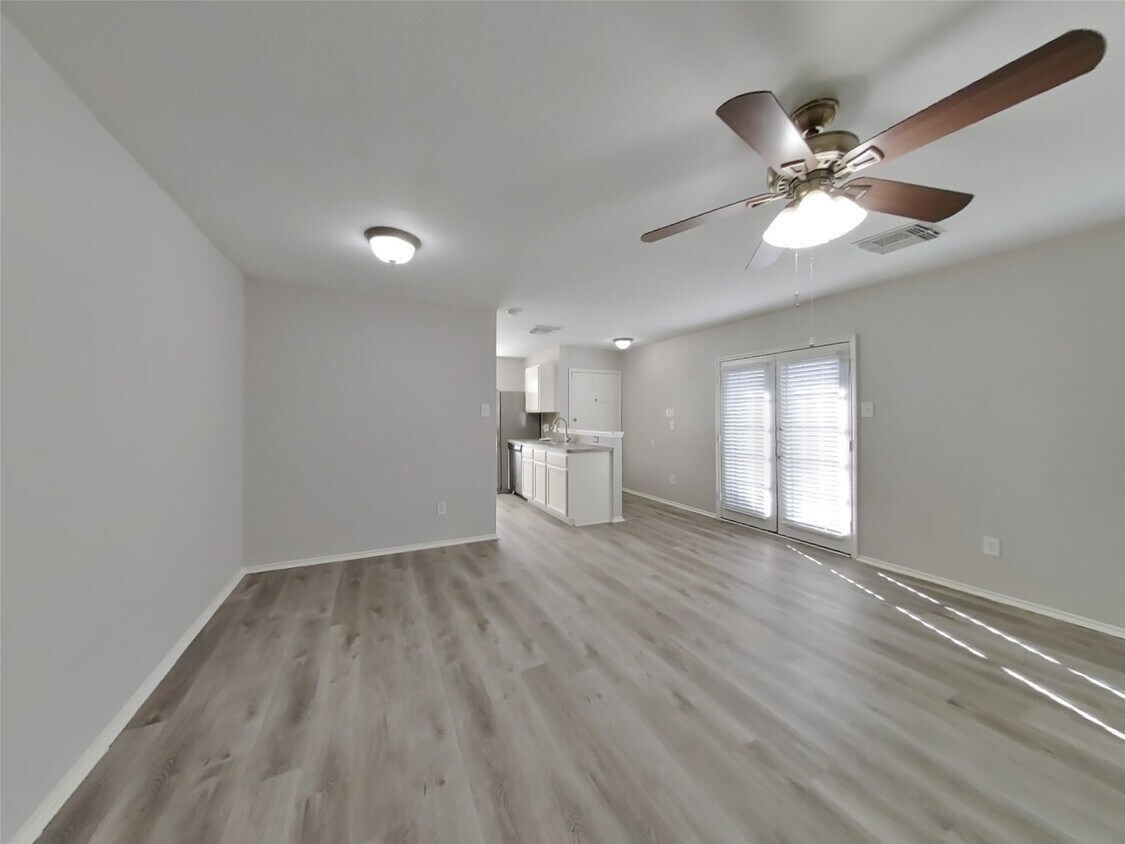 Foto principal - 22823 Sugar Bear Dr