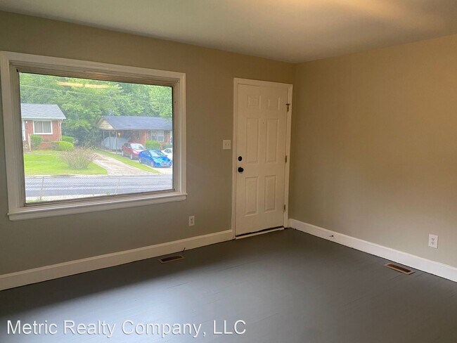 Foto del edificio - 3 br, 1 bath House - 322 S. Ramsey St