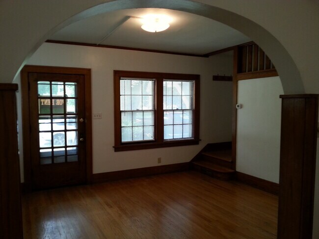 living room - 309 N 35th St