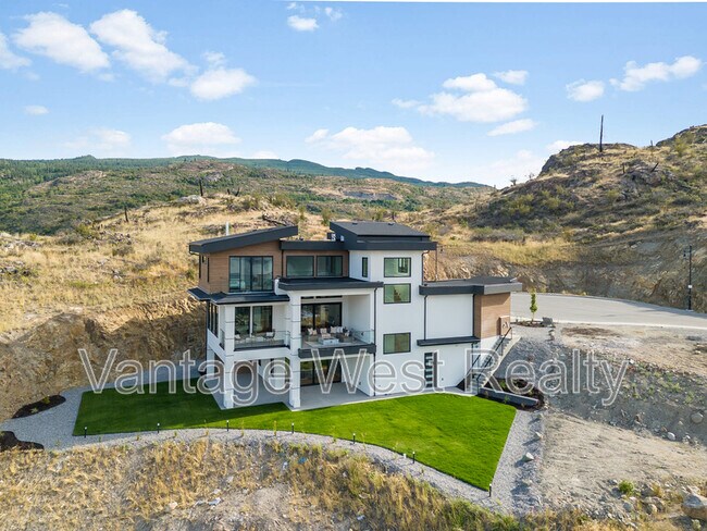 Building Photo - 1122 Pearcy Ct