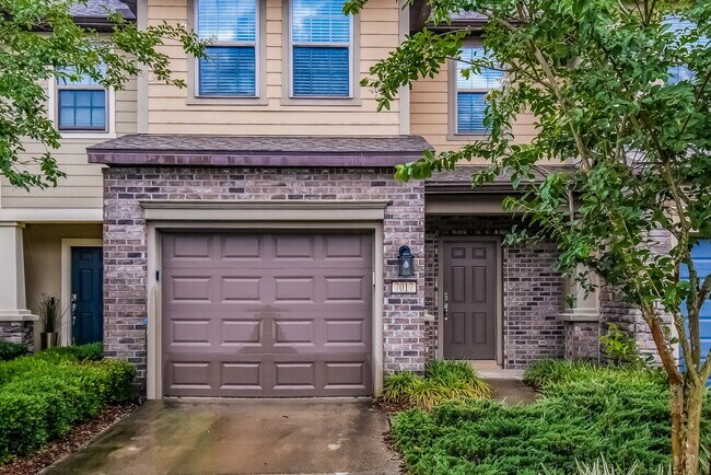 Building Photo - 7017 Berrybrook Dr
