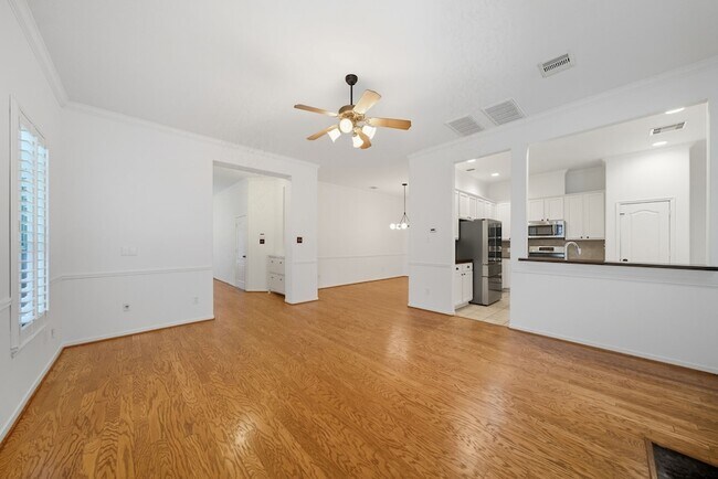 Foto del edificio - 2623 Shady Acres Ct