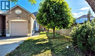 Building Photo - 969 Lemonwood Cres