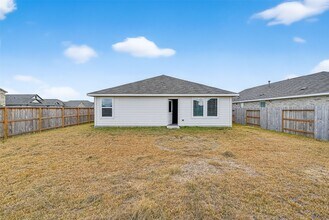 Building Photo - 3302 Hereford Dr