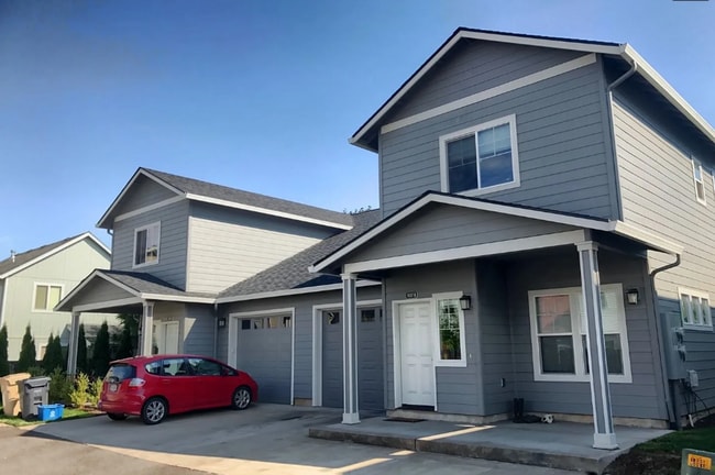 Building Photo - Corvallis Townhome/Duplex