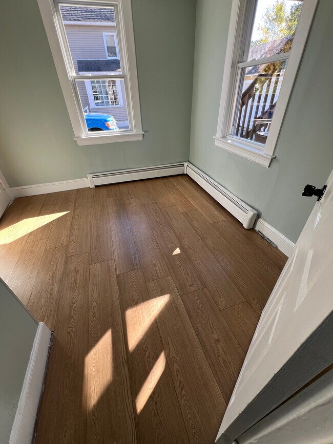 Foto del edificio - 16 Garrison St