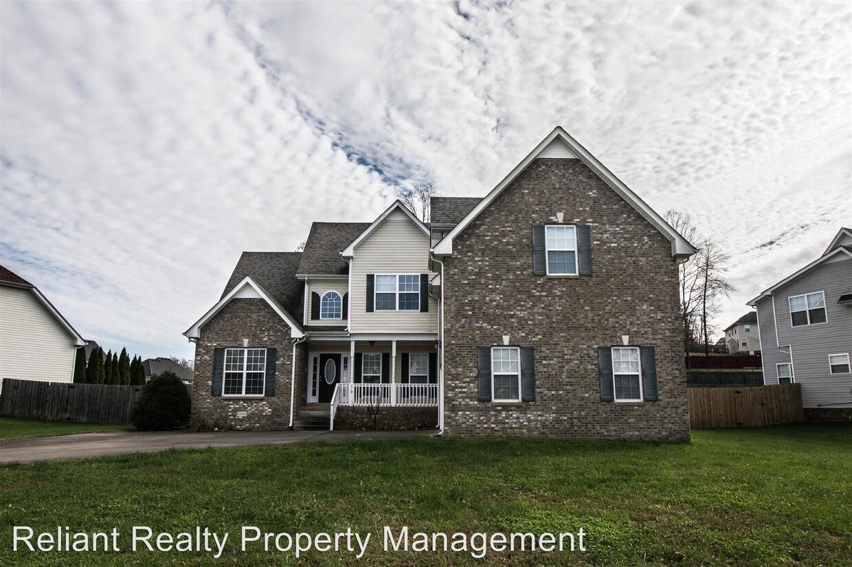 Primary Photo - 4 br, 3 bath House - 575 Winding Bluff Way