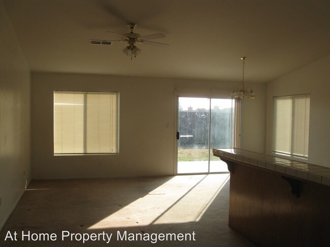 Building Photo - 509 Sunset Meadow Ln
