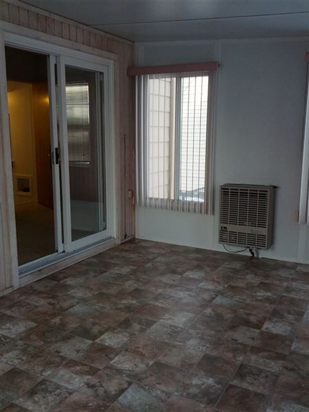 Building Photo - 632 Pettibone Ave