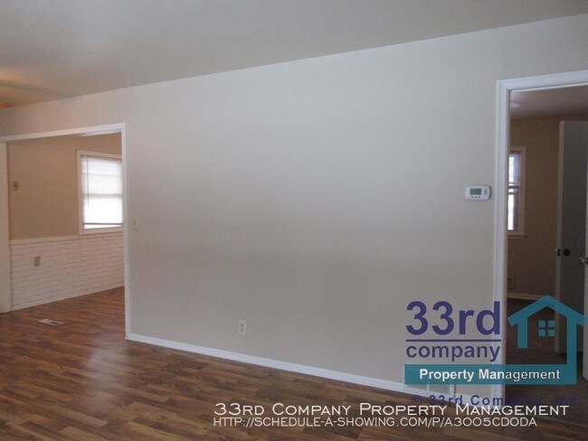 Building Photo - Cottage Grove 4 Bedroom Rambler!